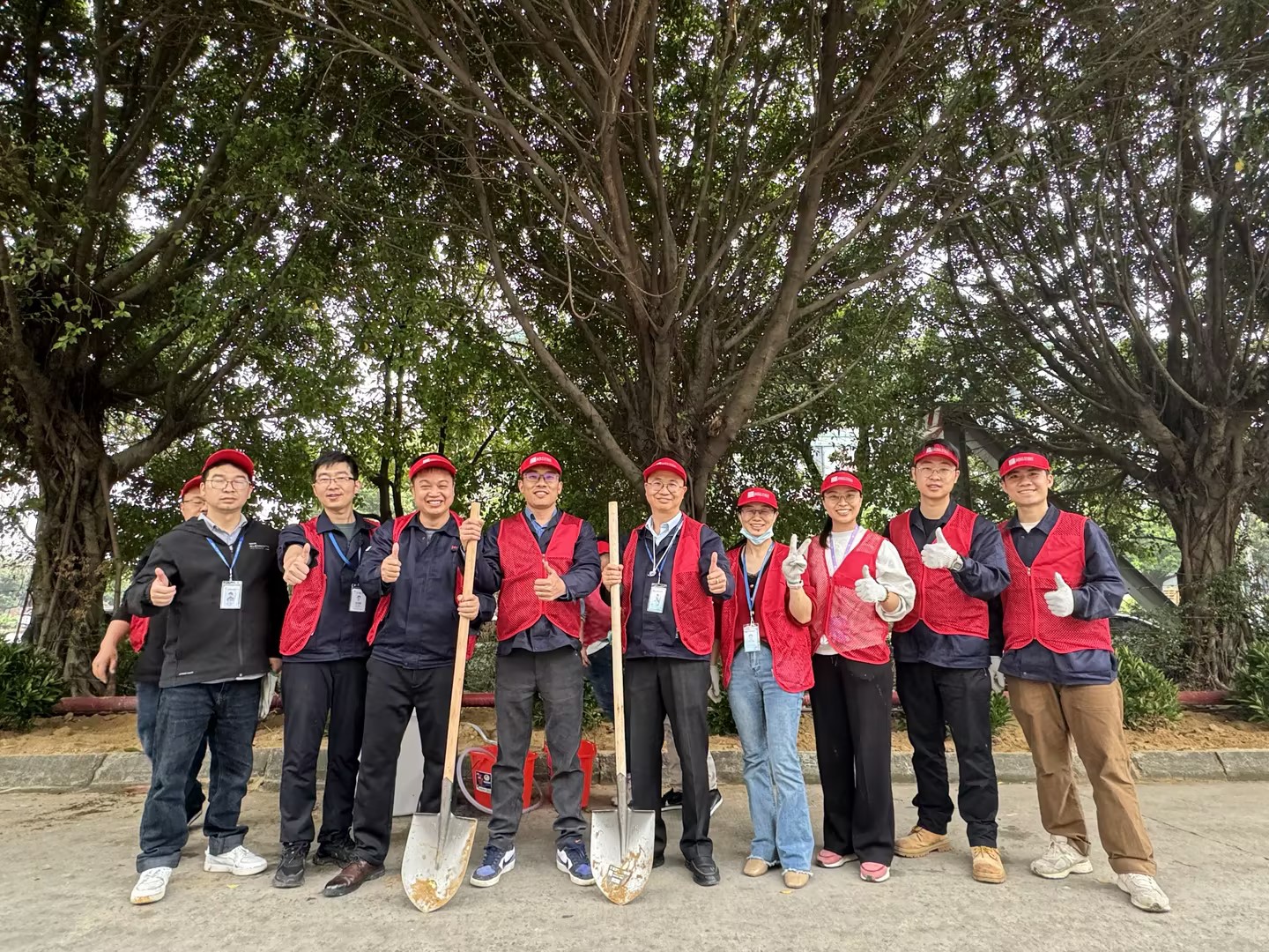 2024年918博天堂科技植一抹新绿 寄一份希望植树节