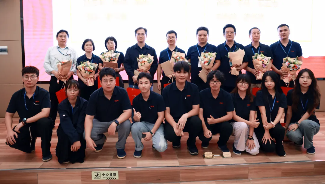 谢师恩，，，，，，礼颂领路人！